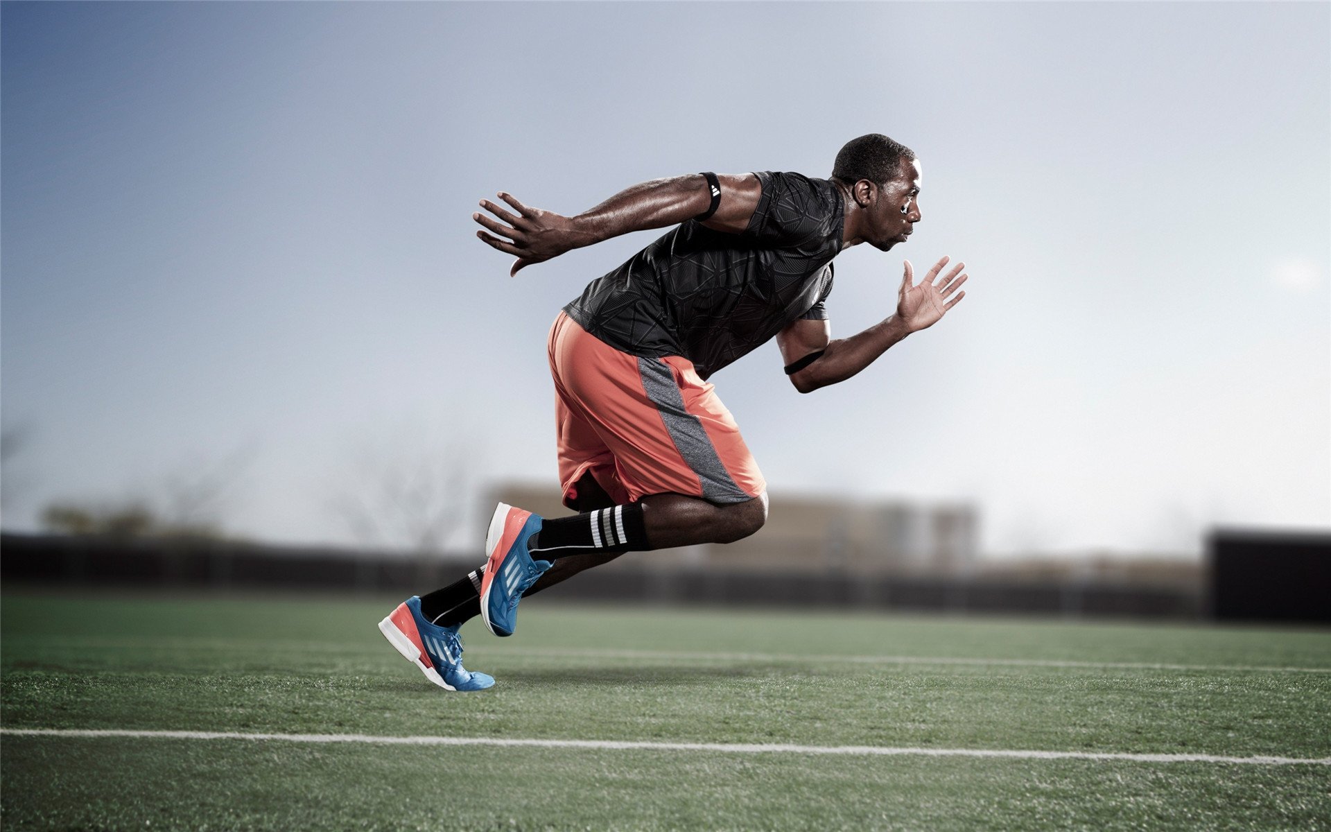 F1推动行业创新：从赛车到民用技术，f1赛车设计